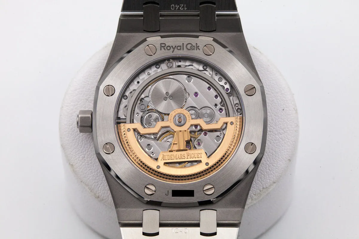 Audemars Piguet Royal Oak 15202 with Box and Papers