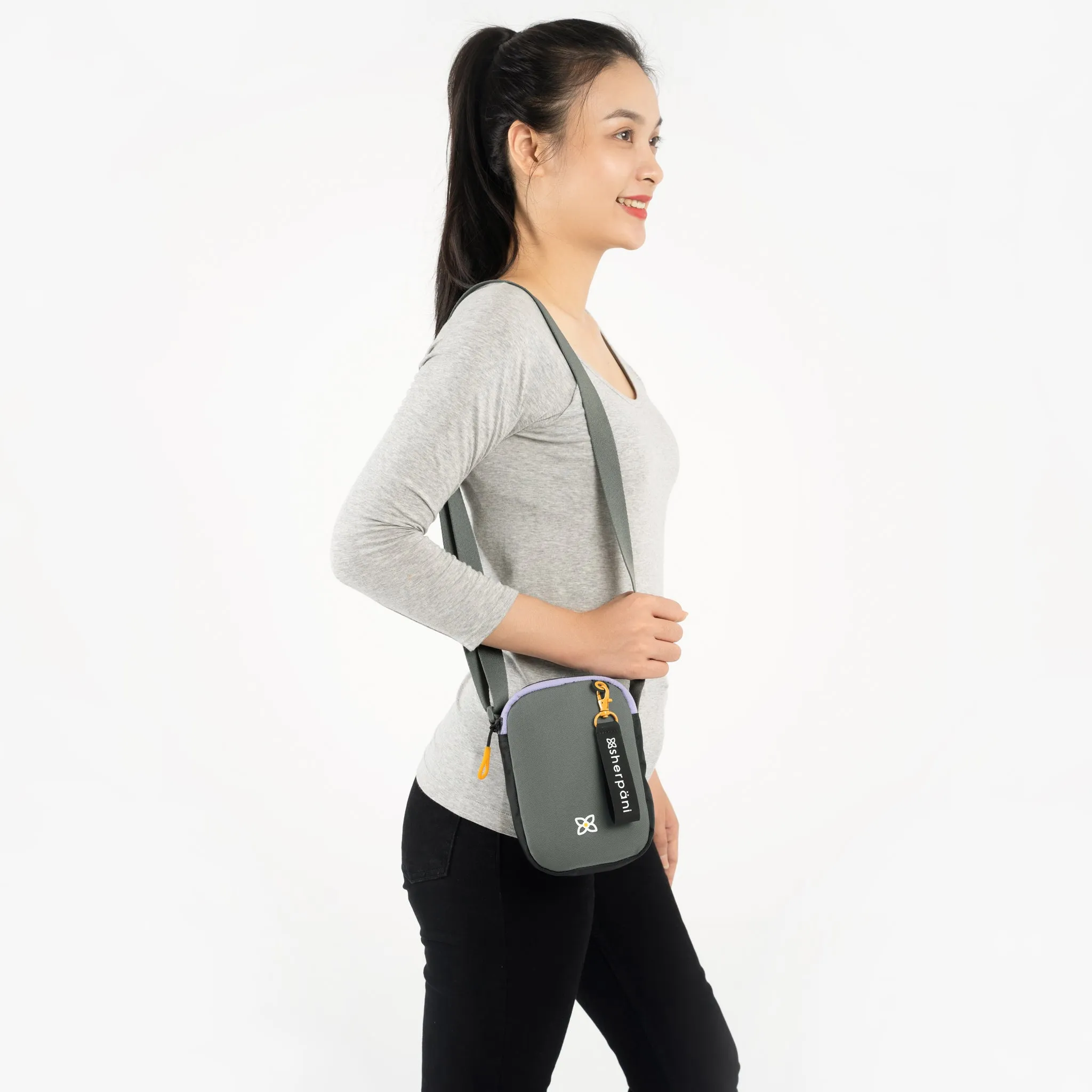 Sherpani Rogue Mini Crossbody juniper